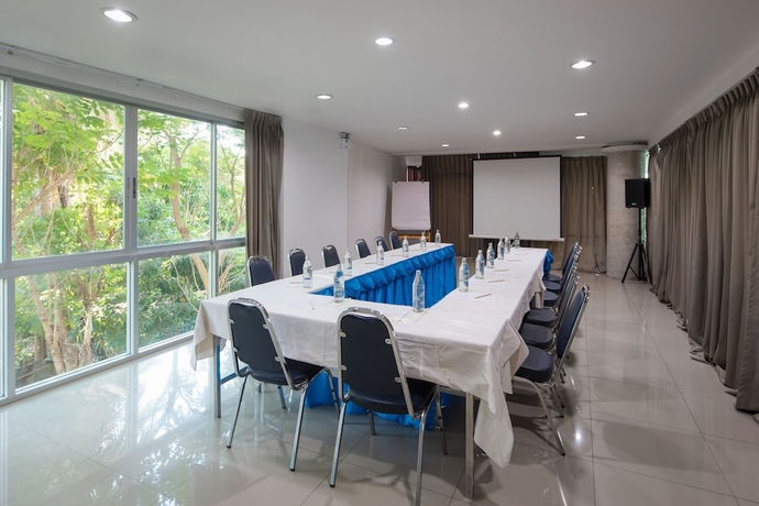 Imagen de los interiores del Hotel Eco Inn Prime Mae Sot. Foto 19