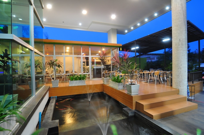 Imagen de los exteriores del Hotel Eco Inn Prime Trang. Foto 13