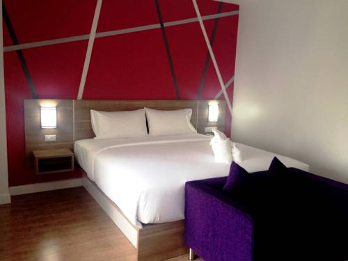 Imagen de la habitación del Hotel Eco Inn Ubon Ratchathani. Foto 6