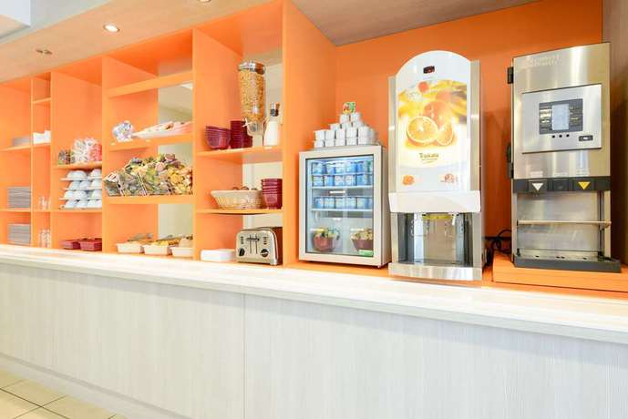 Imagen de la habitación del Hotel Eco La Rochelle Centre les Minimes. Foto 13