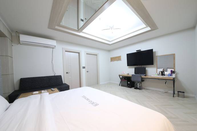 Imagen de la habitación del Hotel Eco, Mokpo. Foto 16