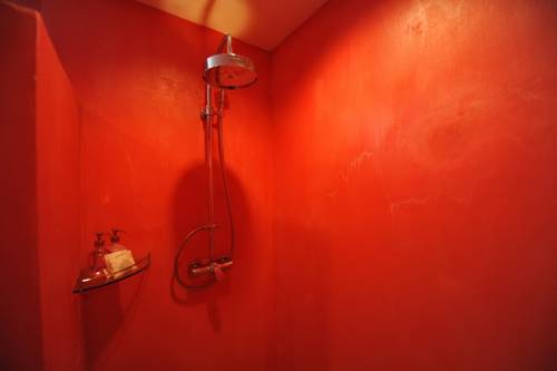 Imagen de la habitación del Hotel Eco Moment Beach Resort. Foto 12