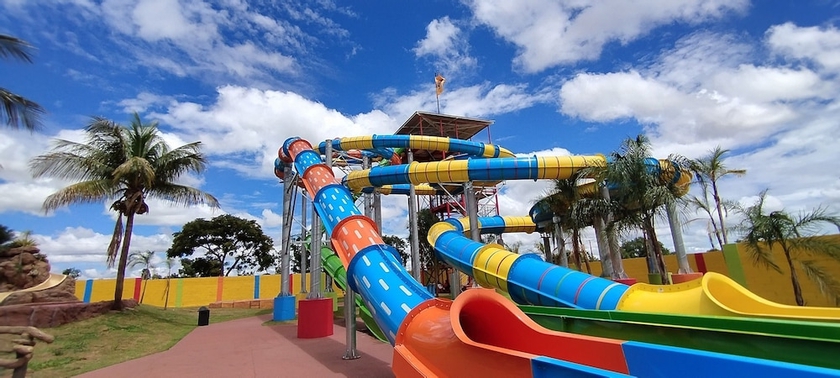 Imagen de la piscina del Hotel Eco Park. Foto 15