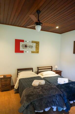 Imagen de la habitación del Hotel Eco Resort Bela Riba. Foto 11