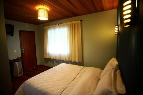 Imagen de la habitación del Hotel Eco Resort Serra Imperial. Foto 7