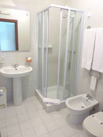 Imagen de la habitación del Hotel Eco Salvador. Foto 12