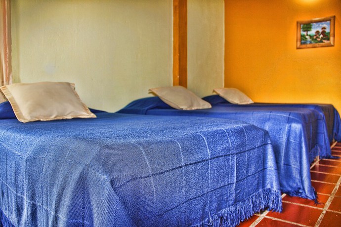 Imagen de la habitación del Hotel Eco Santa Barbara. Foto 4