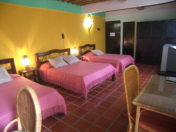 Imagen de la habitación del Hotel Eco Santa Barbara. Foto 5
