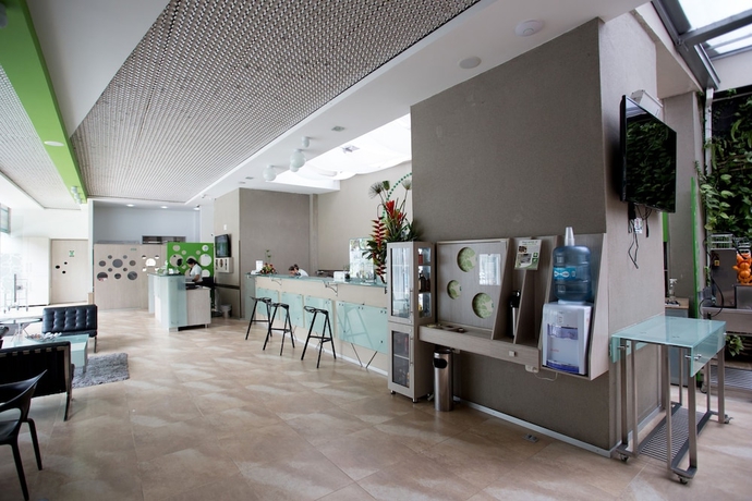 Imagen del bar/restaurante del Hotel Eco Star. Foto 2