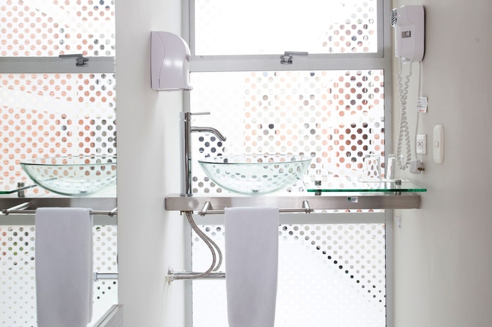 Imagen de la habitación del Hotel Eco Star. Foto 14