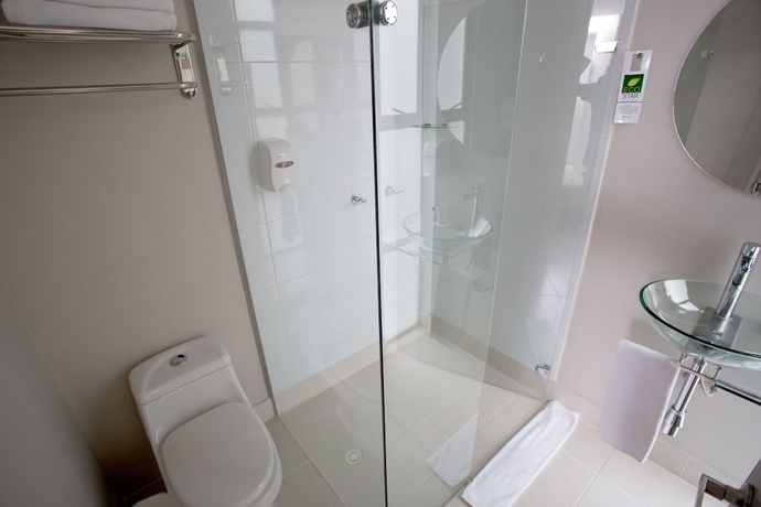 Imagen de la habitación del Hotel Eco Star. Foto 15