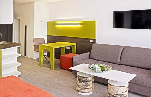 Imagen de la habitación del Hotel Eco Suite, Salzburgo. Foto 14
