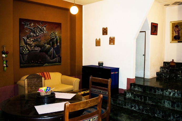 Imagen de los interiores del Hotel Eco Suites Uxlabil Guatemala City. Foto 8