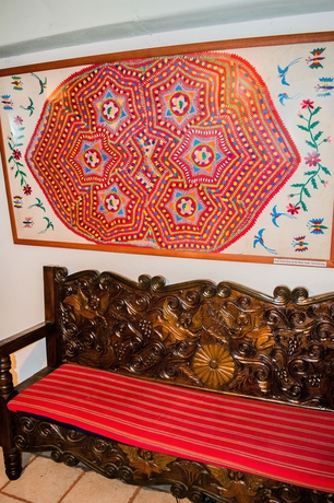 Imagen de los interiores del Hotel Eco Suites Uxlabil Guatemala City. Foto 12