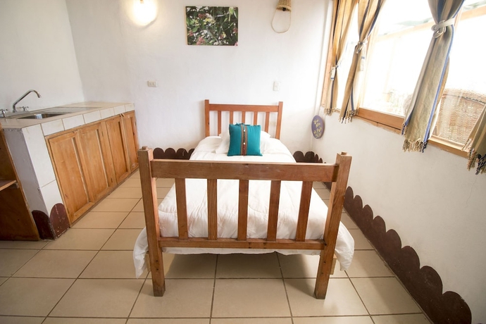 Imagen de la habitación del Hotel Eco Uxlabil Atitlan. Foto 5