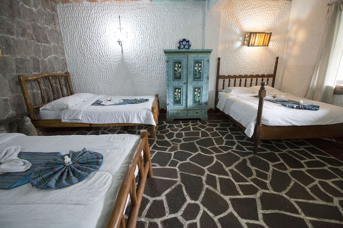 Imagen de la habitación del Hotel Eco Uxlabil Atitlan. Foto 15