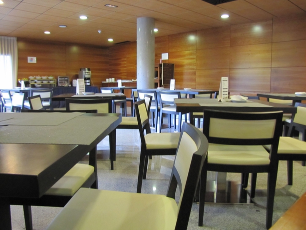 Imagen del bar/restaurante del Hotel Eco Via Lusitana. Foto 3