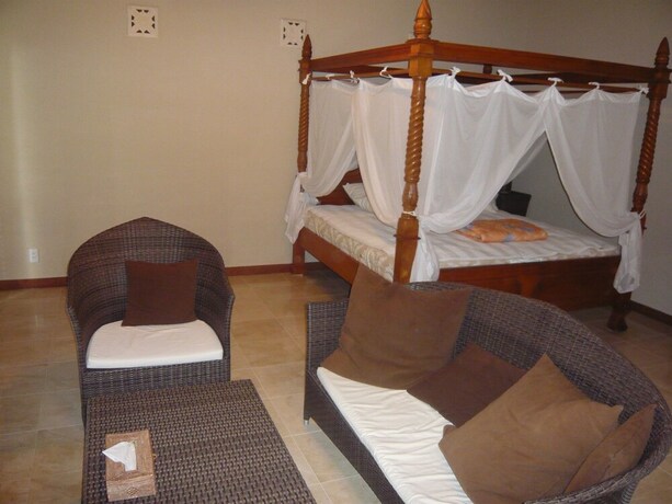 Imagen de la habitación del Hotel Eco Village Iriomote. Foto 22