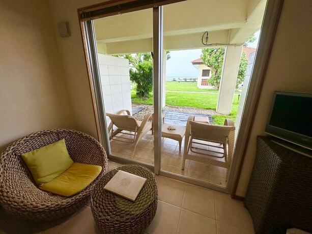 Imagen de la habitación del Hotel Eco Village Iriomote. Foto 24