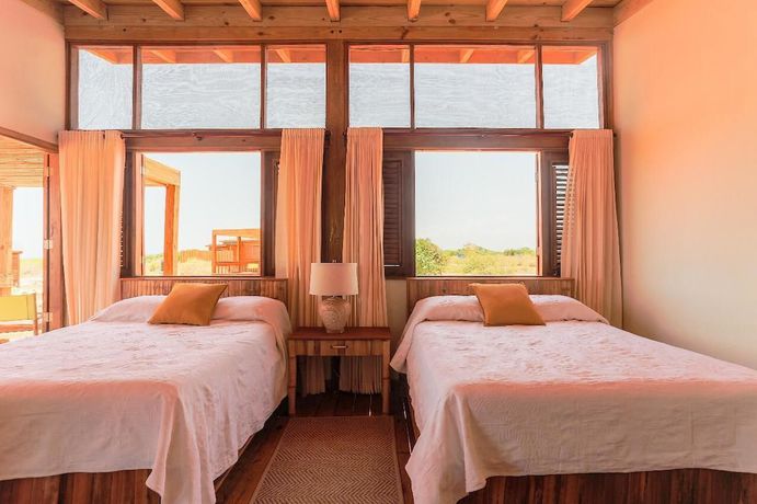 Imagen de la habitación del Hotel Eco del Mar. Foto 4