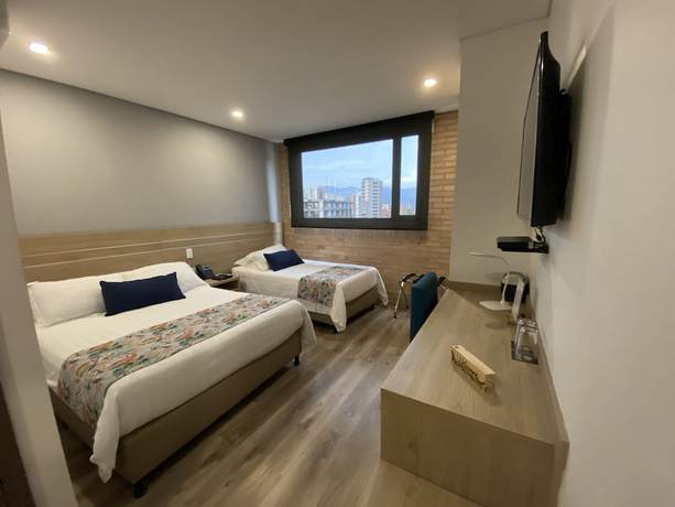 Imagen de la habitación del Hotel EcoHub Hotel Medellin. Foto 3
