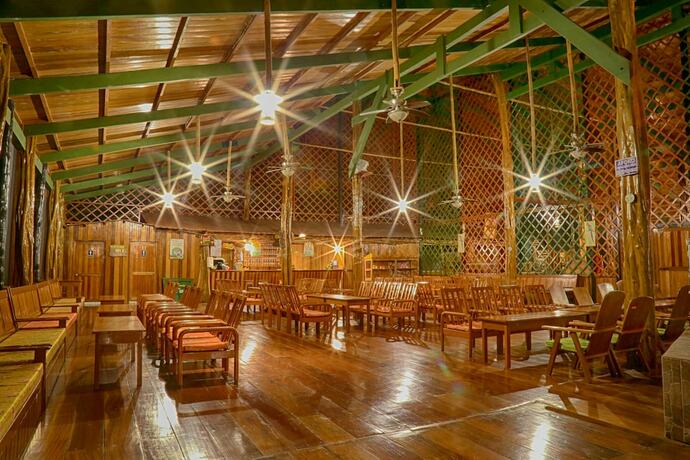 Imagen del bar/restaurante del Hotel Ecoamazonia Lodge. Foto 17