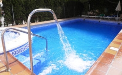 Imagen de la piscina del Hotel Ecoavenida. Foto 19