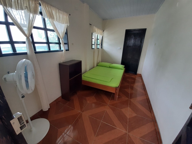 Imagen de la habitación del Hotel Ecocaba&ntilde;as Manguare. Foto 15