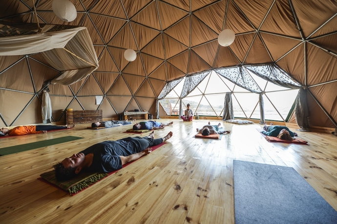 Imagen de los interiores del Hotel Ecocamp Patagonia. Foto 19