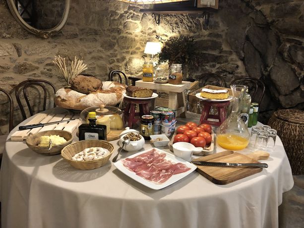 Imagen del bar/restaurante del Hotel Ecohotel Nos. Foto 2