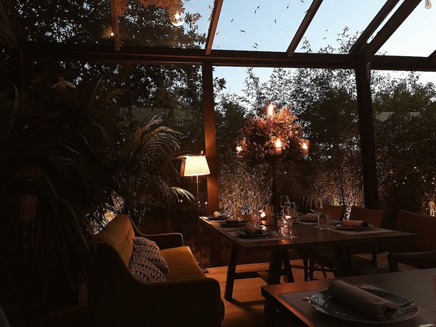 Imagen del bar/restaurante del Hotel Ecohotel Nos. Foto 3