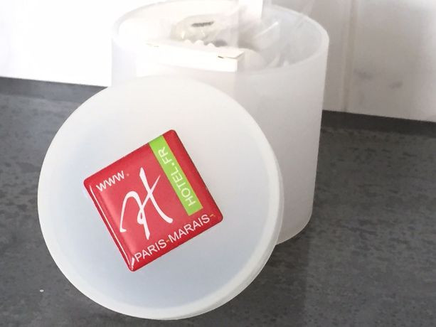 Imagen de la habitación del Hotel Ecole Centrale. Foto 3