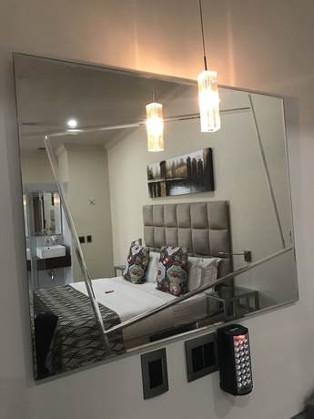 Imagen de la habitación del Hotel Ecolux Boutique. Foto 19