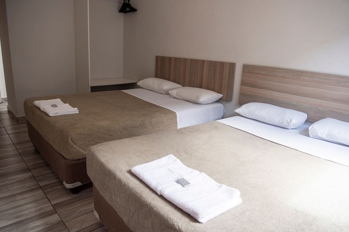 Imagen de la habitación del Hotel Ecomotel Marlboro. Foto 13