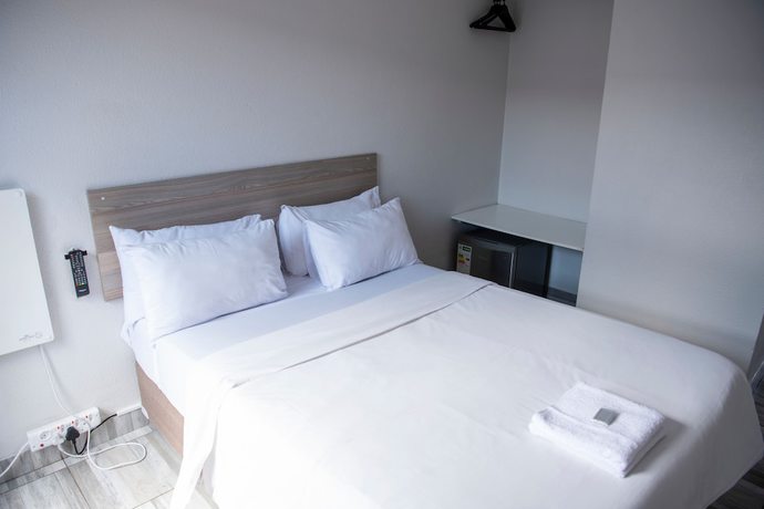 Imagen de la habitación del Hotel Ecomotel Marlboro. Foto 16