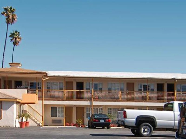 Imagen general del Hotel Econlodge Inn & Suites West Hollywood. Foto 9