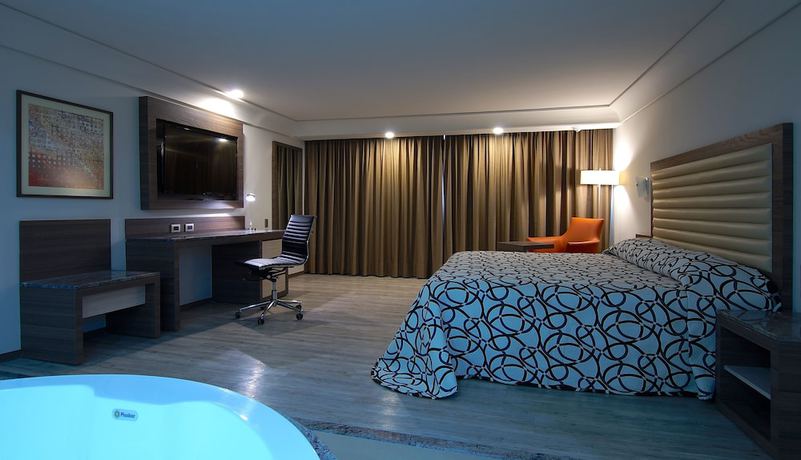 Imagen de la habitación del Hotel Econo Express. Foto 4