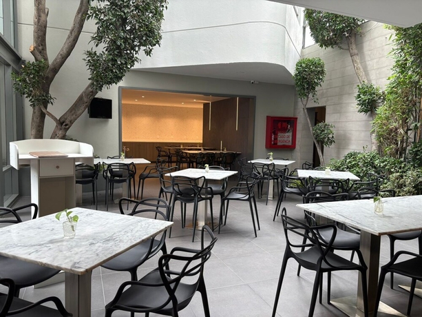 Imagen del bar/restaurante del Hotel Econo Express Metepec. Foto 4