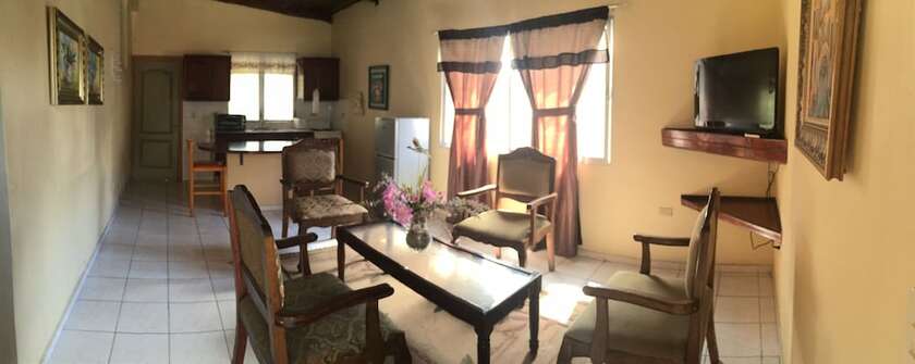 Imagen general del Hotel Econo Guest House. Foto 5