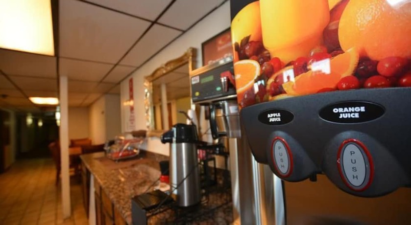 Imagen de los interiores del Hotel Econo Inn And Suites. Foto 9