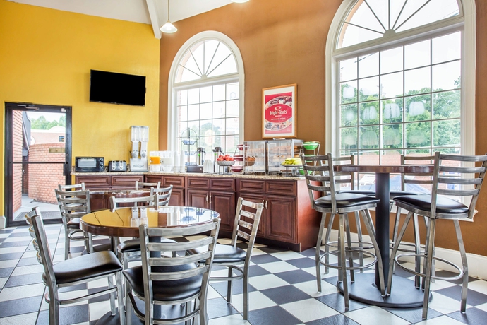 Imagen del bar/restaurante del Hotel Econo Lodge Acworth. Foto 4