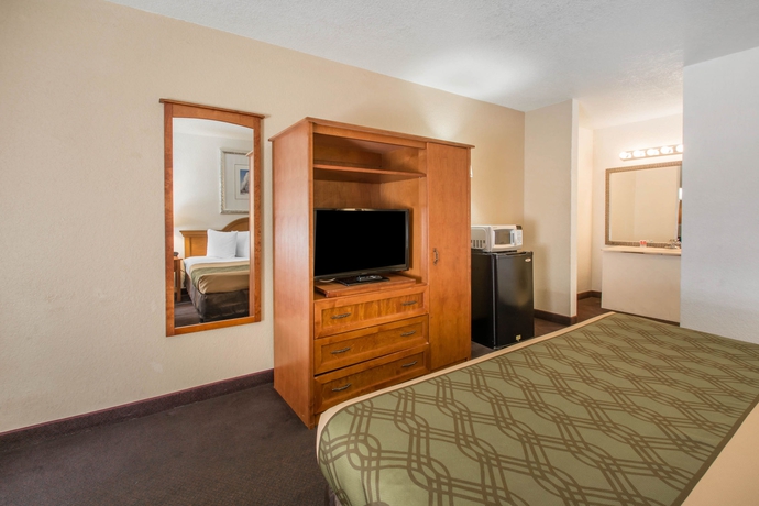 Imagen de la habitación del Hotel Econo Lodge Airport At Rj Stadium. Foto 4