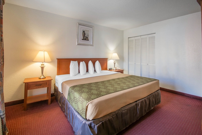 Imagen de la habitación del Hotel Econo Lodge Airport At Rj Stadium. Foto 6