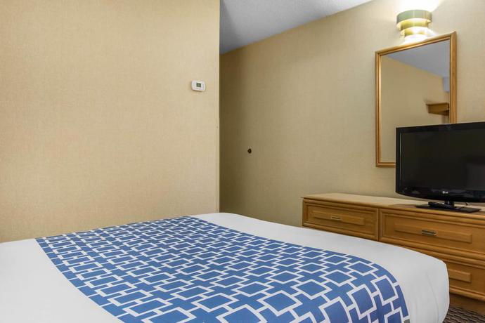 Imagen de la habitación del Hotel Econo Lodge Airport. Foto 8