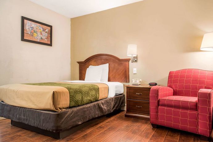 Imagen de la habitación del Hotel Econo Lodge Airport - Holland. Foto 3
