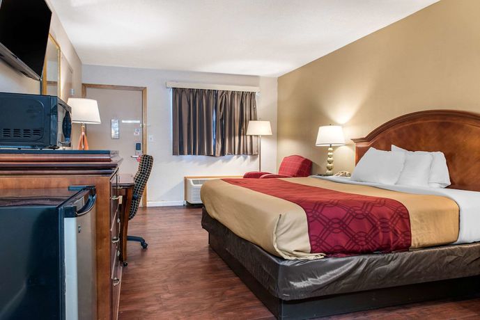 Imagen de la habitación del Hotel Econo Lodge Airport - Holland. Foto 9