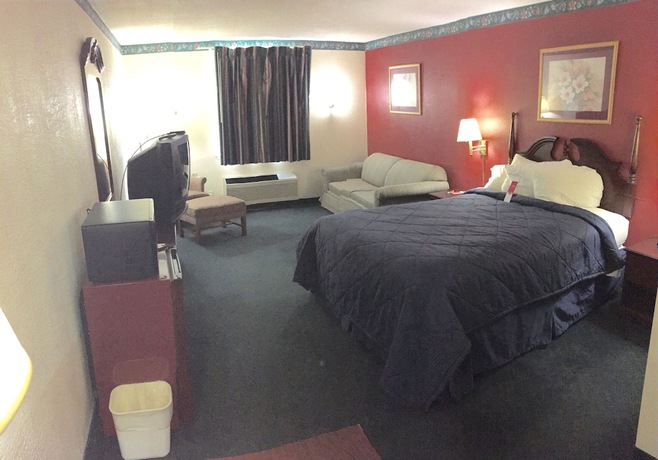Imagen de la habitación del Hotel Econo Lodge Airport, Reading . Foto 6