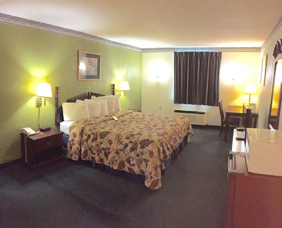 Imagen de la habitación del Hotel Econo Lodge Airport, Reading . Foto 9