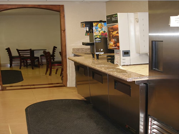 Imagen del bar/restaurante del Hotel Econo Lodge, Allentown. Foto 3