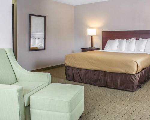 Imagen de la habitación del Hotel Econo Lodge Ames. Foto 8
